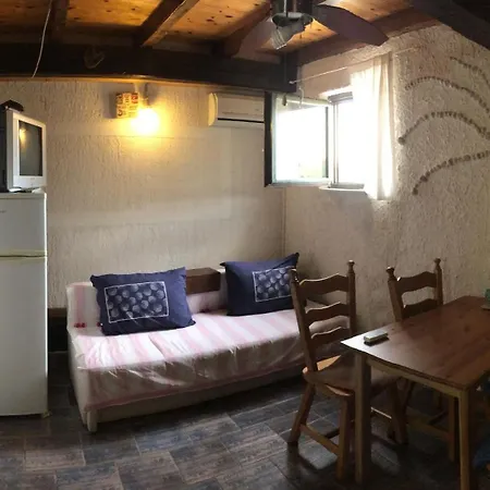 Apartment In Mit Terrasse *